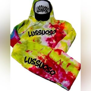 Custom tye dye
